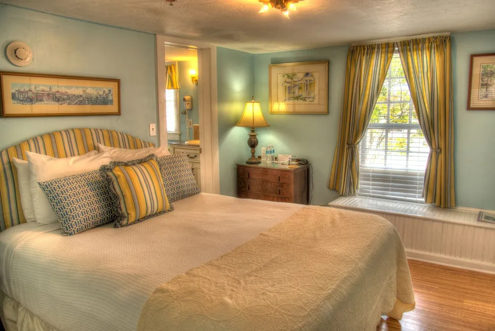 Casa De Solana Bed and Breakfast