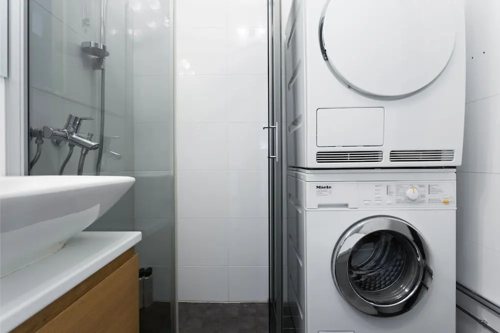 WeHost Messeniuksenkatu 10
