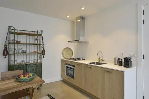 Endless Summer Beach Apartments