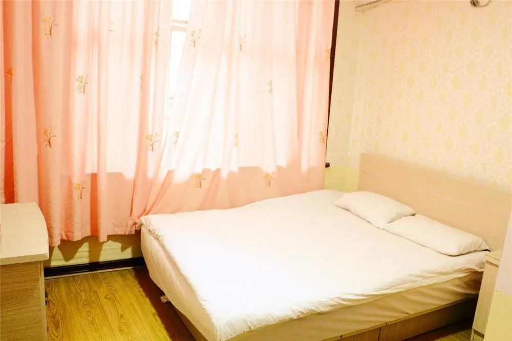 Bandao Siji Business Hotel(青岛半岛四季商务宾馆)
