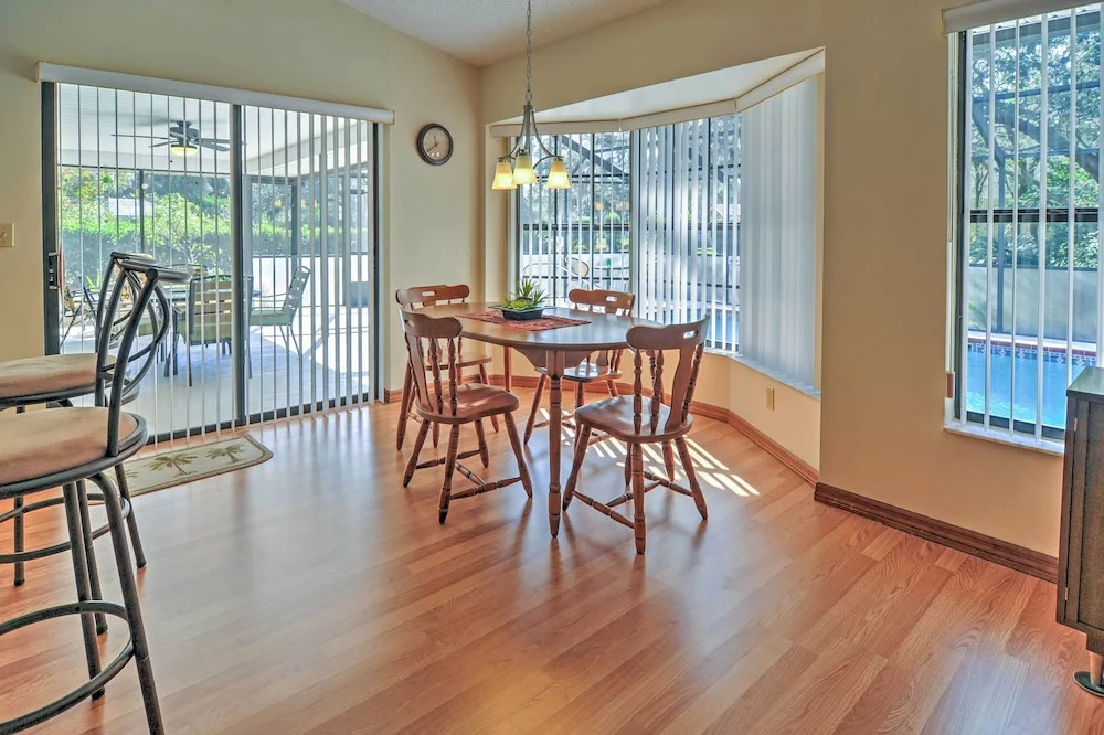 Pristine Spring Hill House w/ Private Pool & Lanai