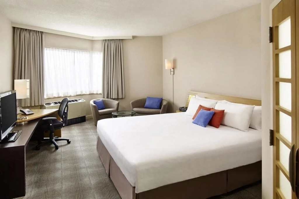Delta Hotels by Marriott Toronto Mississauga