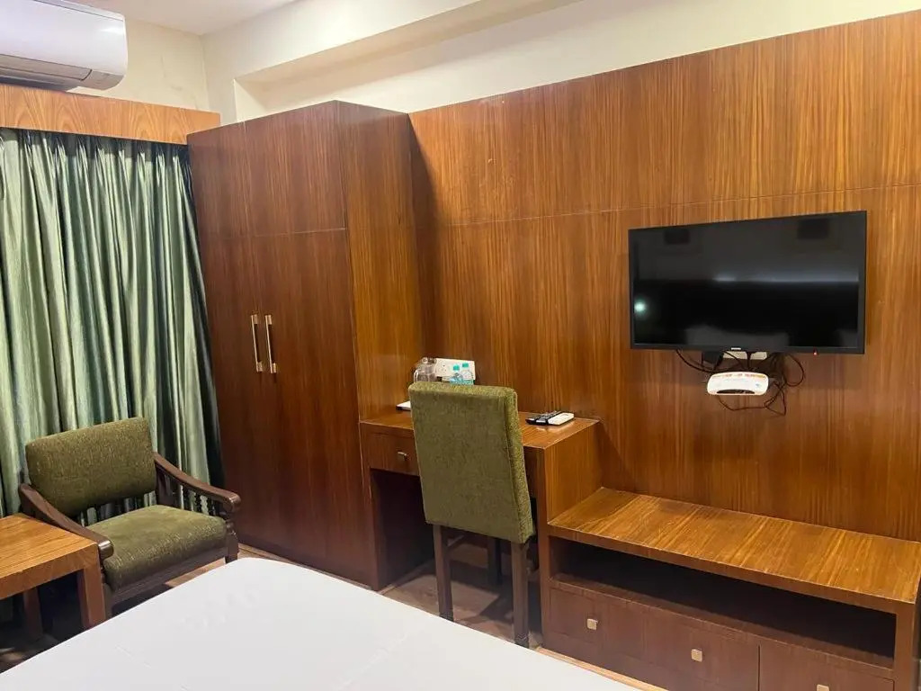 Hotel City Tower, Chennai Central