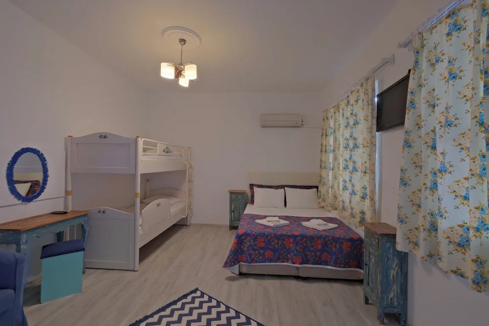 Adrasan Camping
