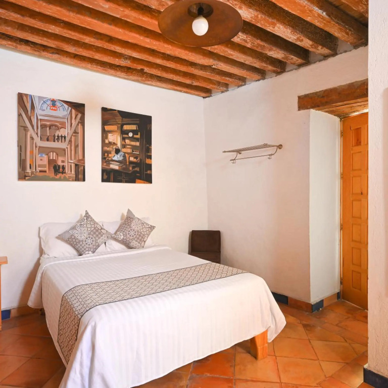 Hotel Meson Cuevano