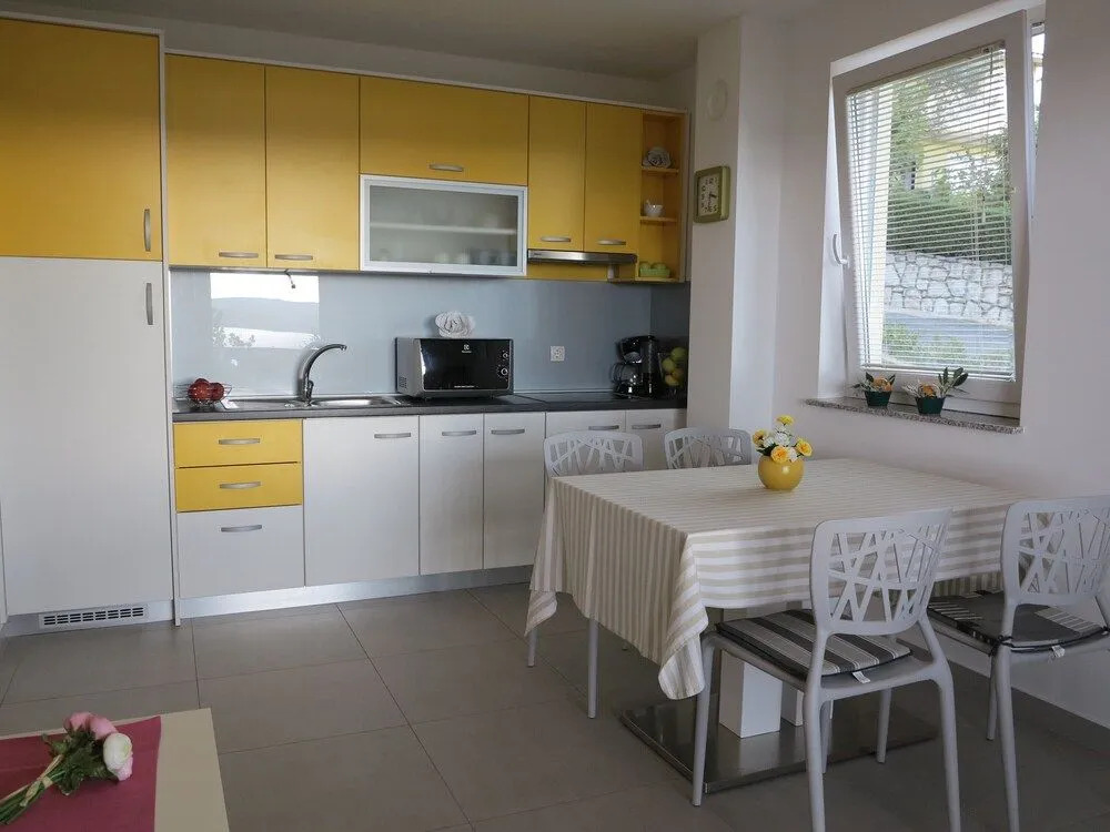Apartment Adam