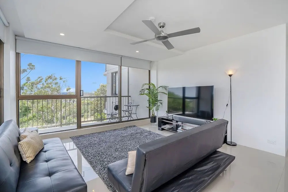 Grand, Bright, Modern Home