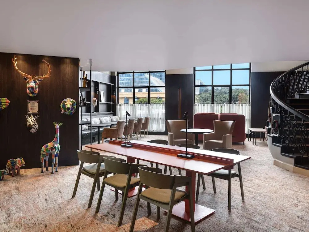 Отель Pullman Nairobi Upper Hill
