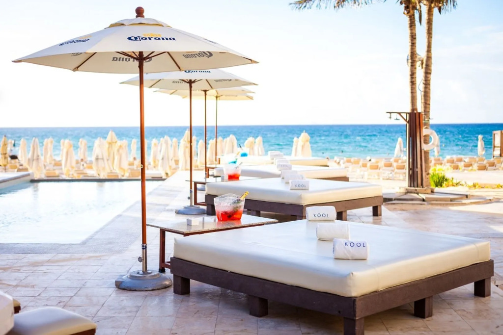 Отель Tukan Hotel Playa del Carmen