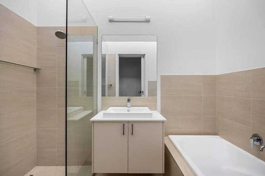 Iluka - coastal family living, only 700m to beach