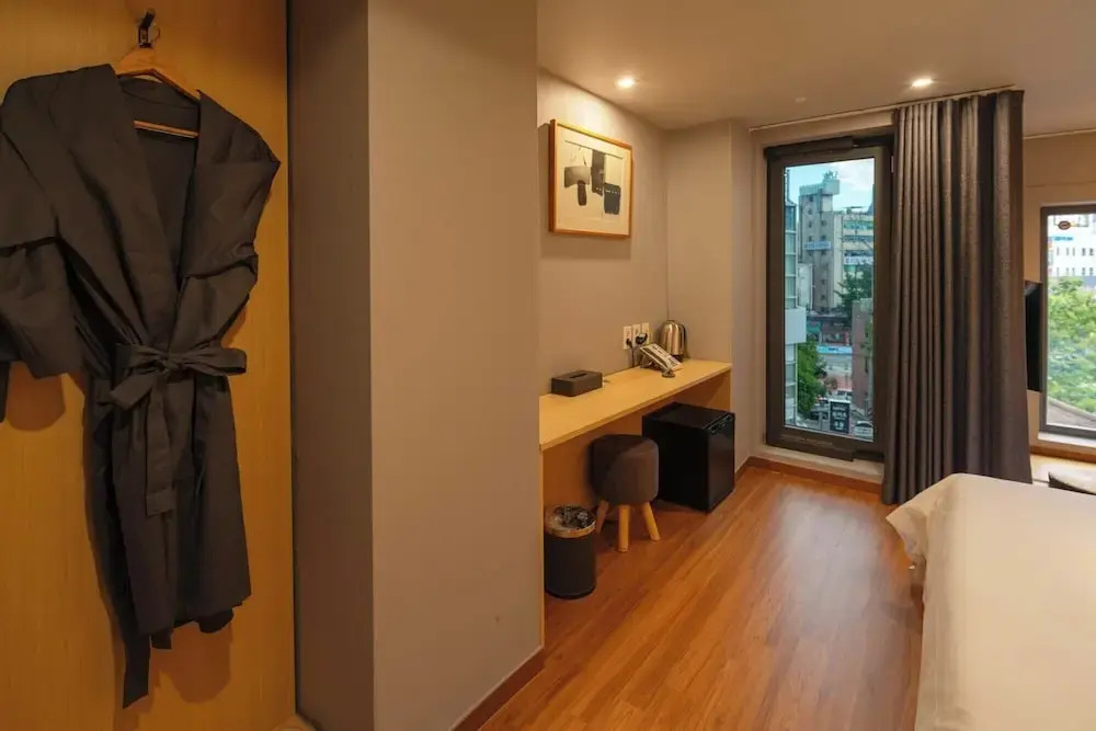 Shinchon Mayven Hotel - Foreign Tourist Tax Return Hotel