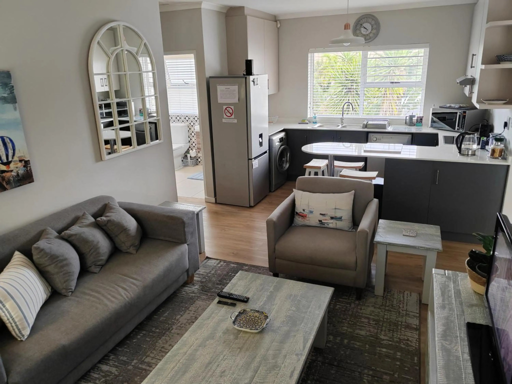 Leafy Retreat Kenridge Trendy