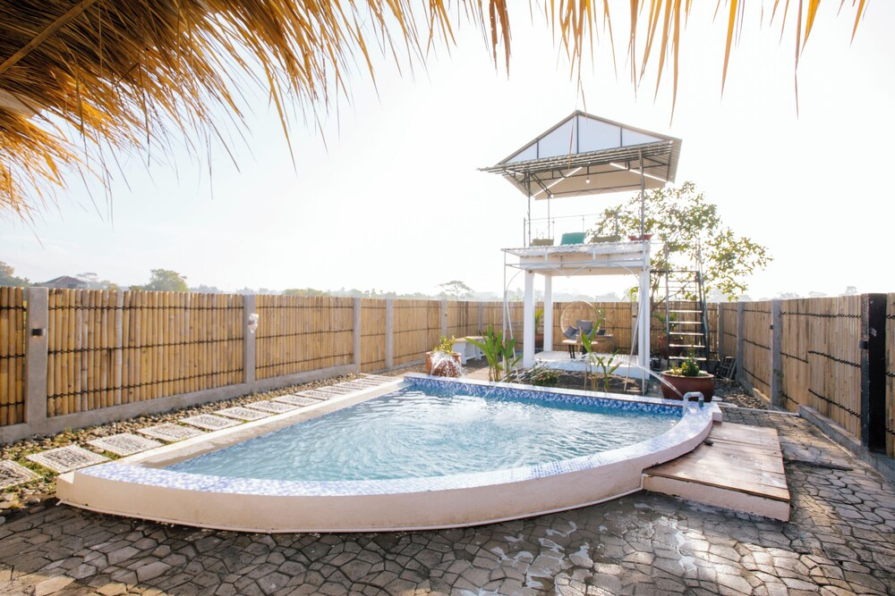 Villa New DBamboo by Plesirhatiyogja