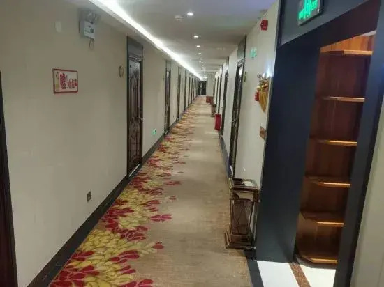 Yishi Yijia Theme Apartment Hotel Qiqihar Zhanqian South Main Street