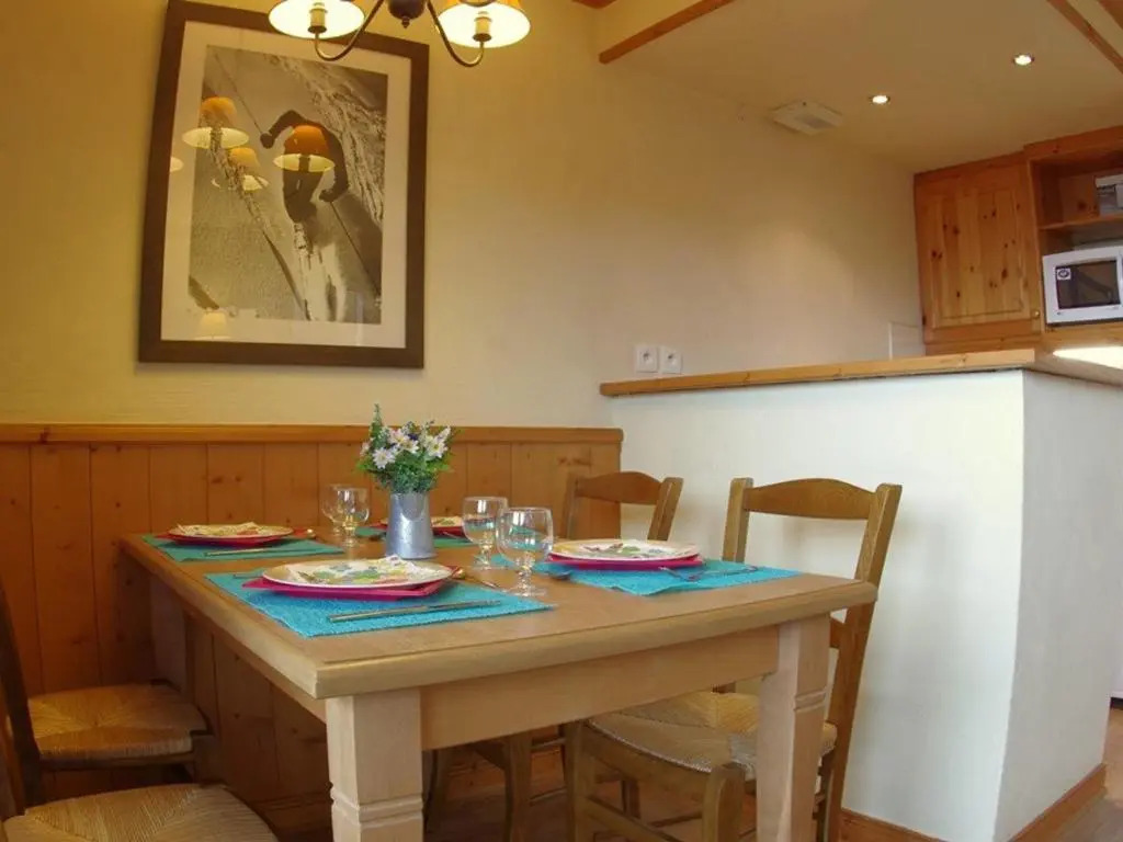 Valmorel: Appartement 1 Chambre, Animaux Acceptés, Casier à Skis, Balcon - FR-1-291-713