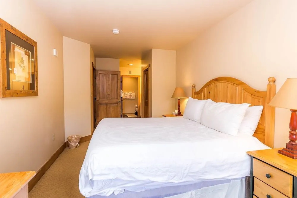 Red Hawk Lodge #2262 - 2 Br Condo