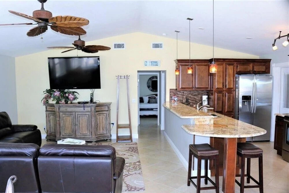 4431 Estero House