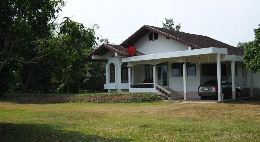 Lamphun Garden Home