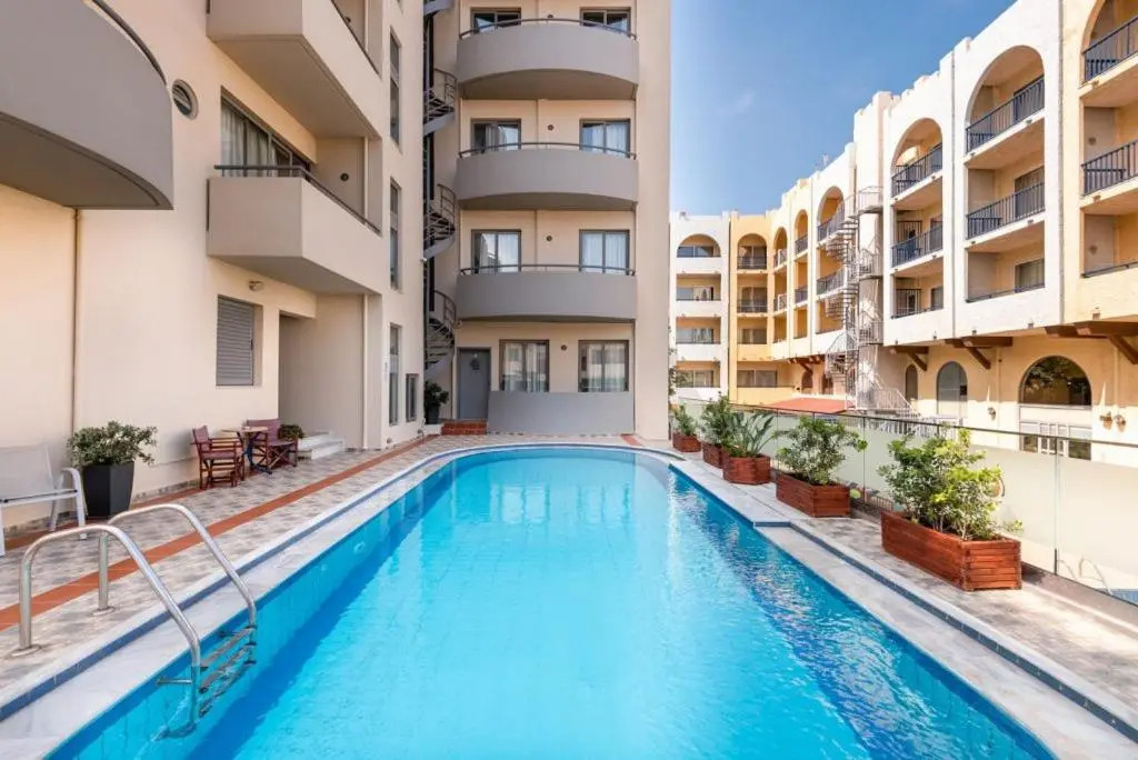 Lefkoniko Icarus Suites
