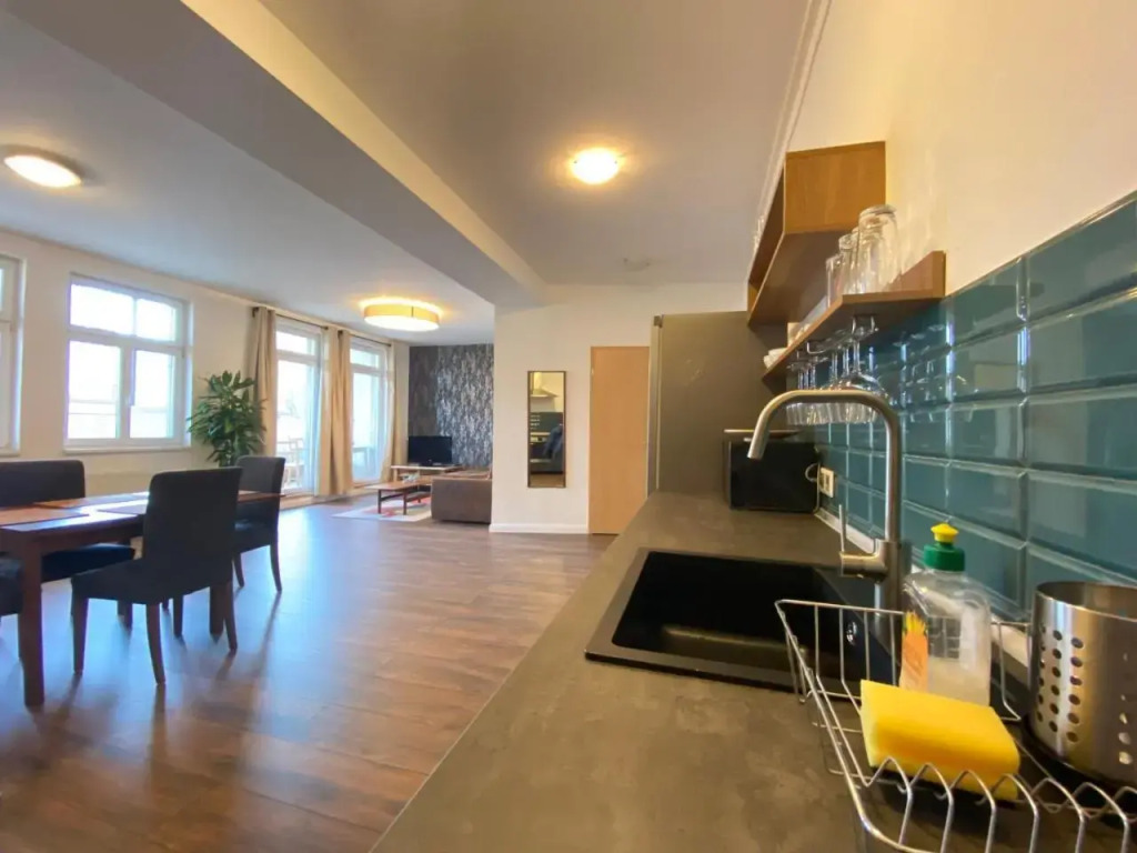 2 Bedroom 107 M2 Loft with Balcony