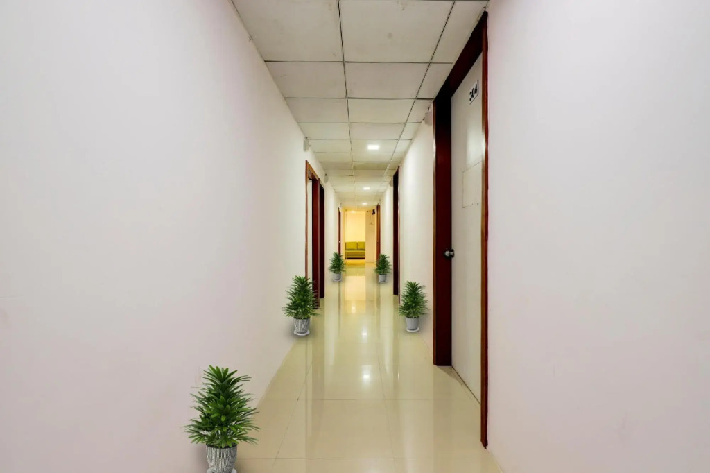 OYO Flagship 70173 Hotel Cozy Rooms