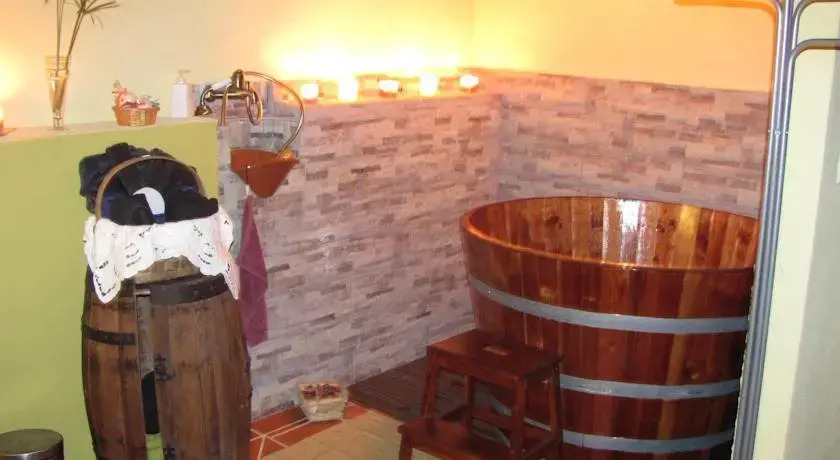 Agra das Rosas Guest House and Spa