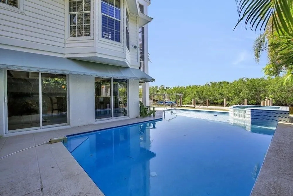 Spinnaker Home 490 4 Bedrooms 3 Bathrooms Home
