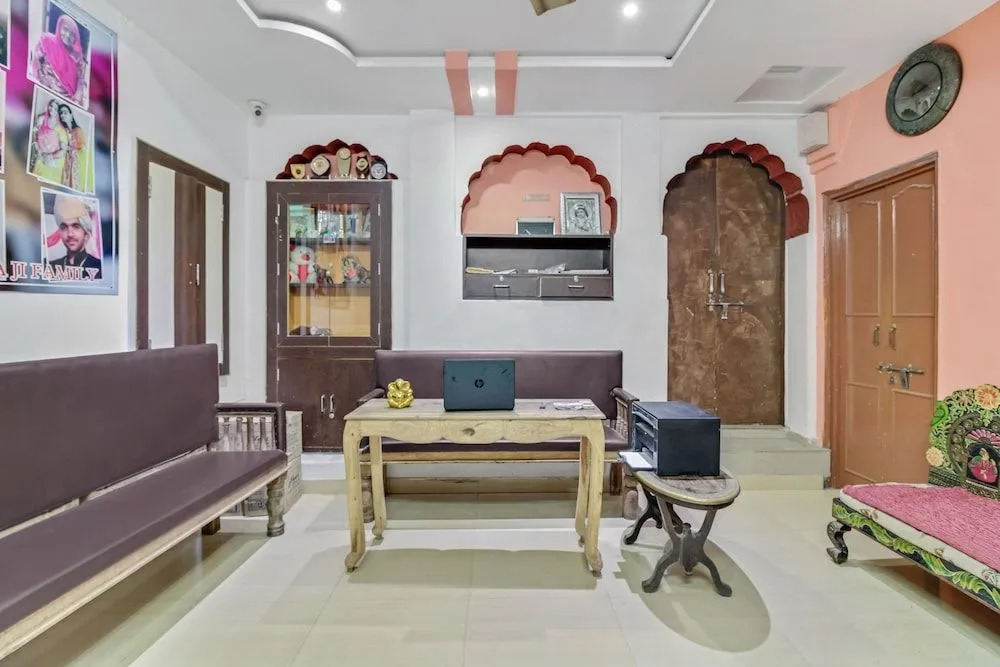 OYO 46815 Banaji Home Stay