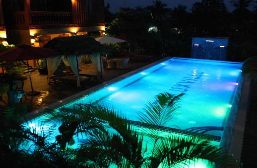 Lux Guesthouse