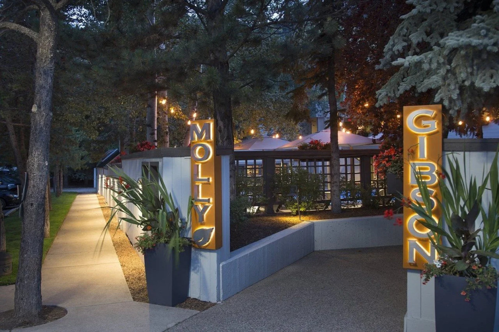 Molly Gibson Lodge