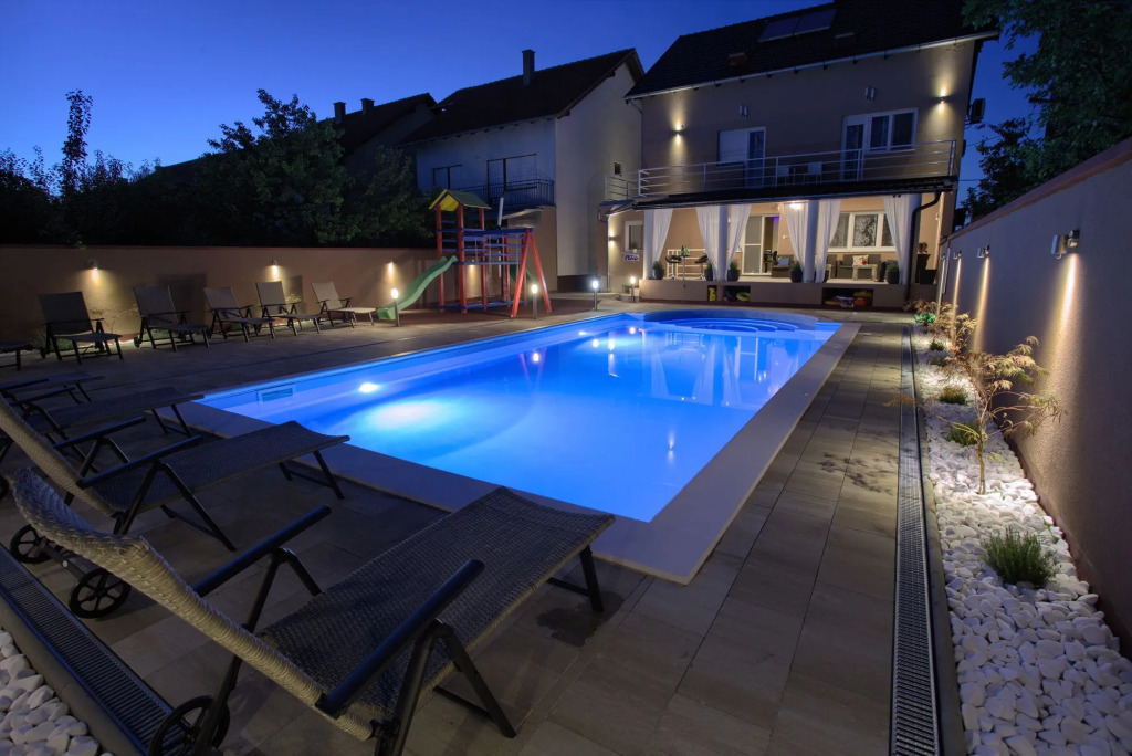 Villa Biser Dunava - Pool & River View