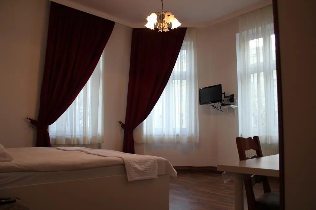 Arnes Hotel Vienna