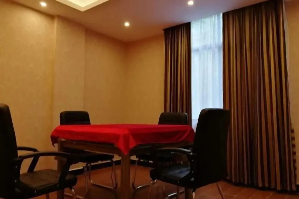 Xicheng Holiday Hotel