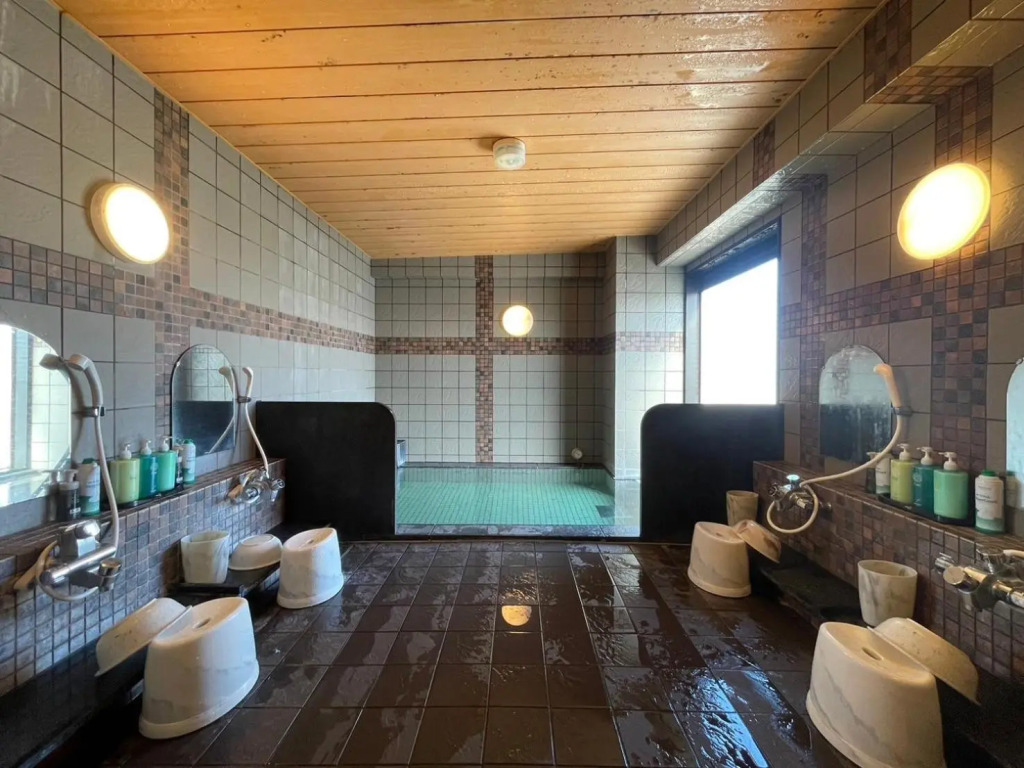Hotel Route-Inn Fukui Ekimae