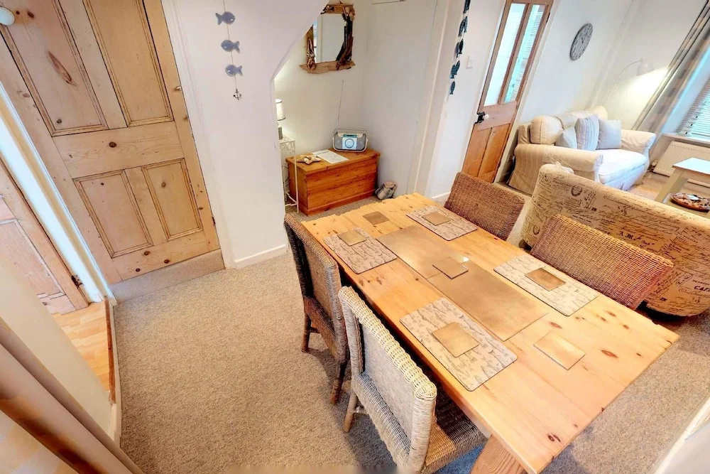 Appledore Escape Cottage 2 Bedrooms