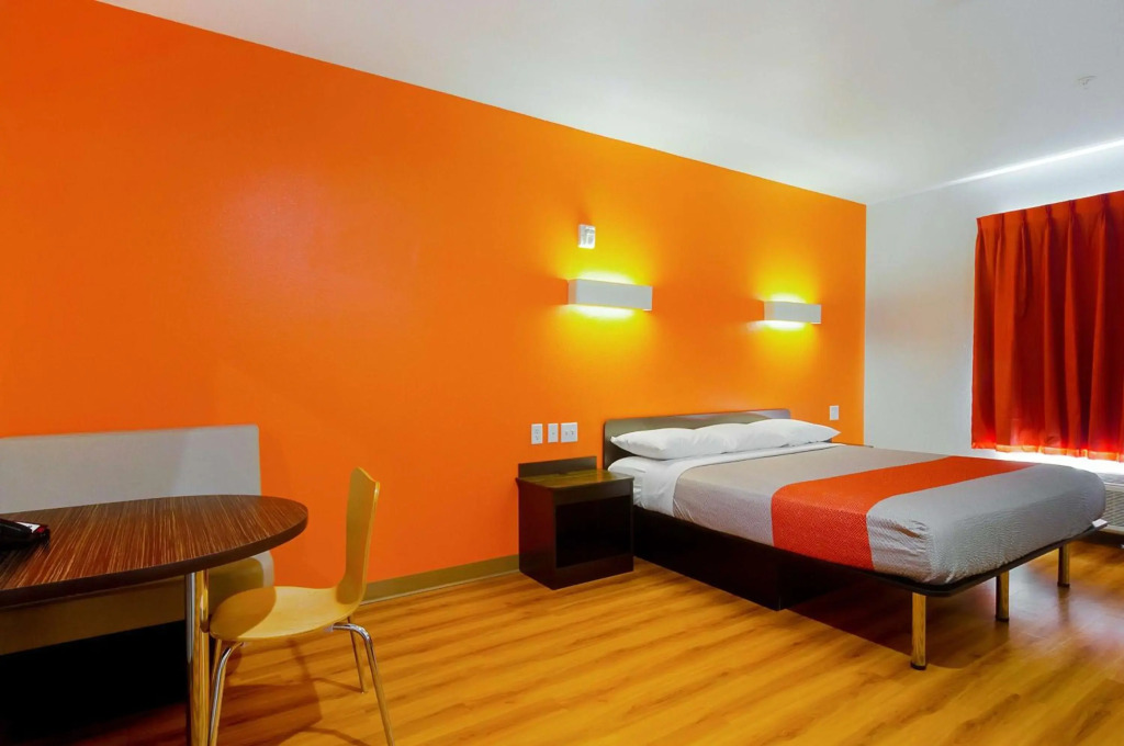 Motel 6 Midland, TX