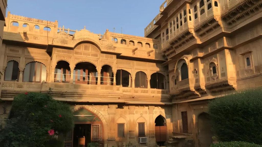 WelcomHeritage Mandir Palace