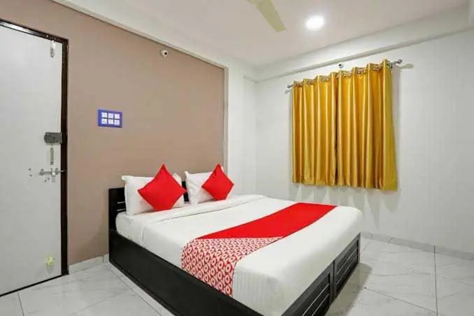 OYO Cozy Home