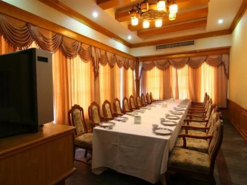 13 Coins Resort Yotin Patana