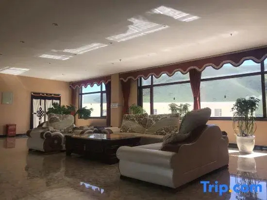 TOWO Topping Hotel (Seda Jinma prairie shop)