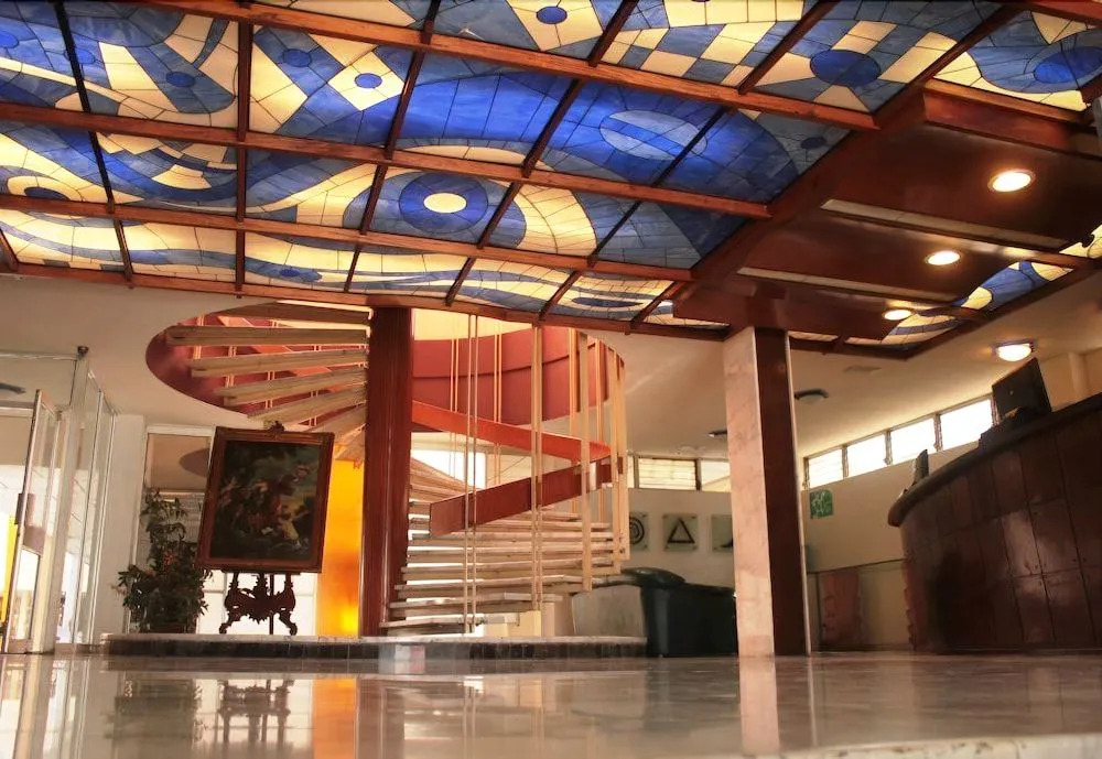 Hotel Mary Celaya