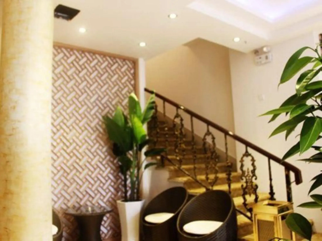Lanshan Hostel