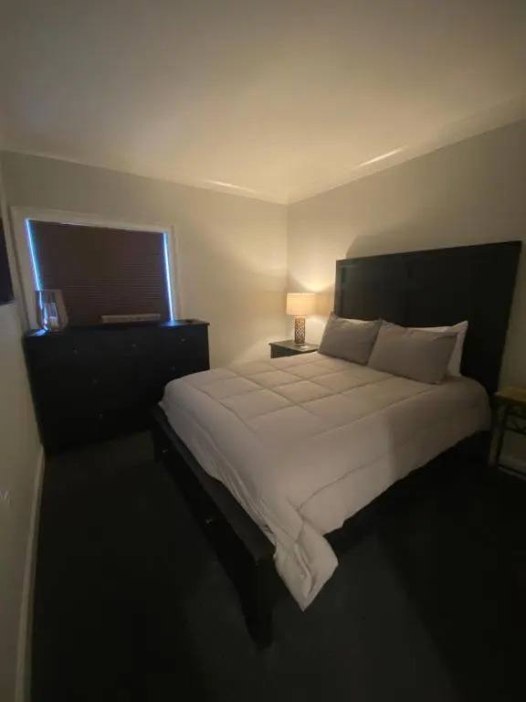 River Place Condos 111 3BD