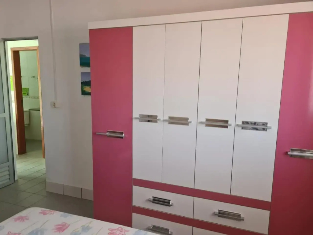 PRAIA 4 ILHAS Apartamento 1 Quarto a 60M Da Praia AR WIFI