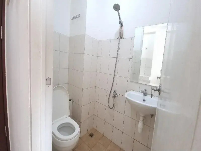 Hotel O Tower Mahakam serviced apartment Riverview Jababeka Ruko 30-26