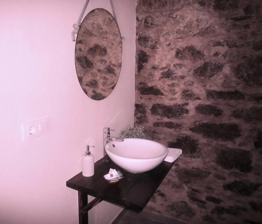 Albergue-Hostel Casa da Gandara