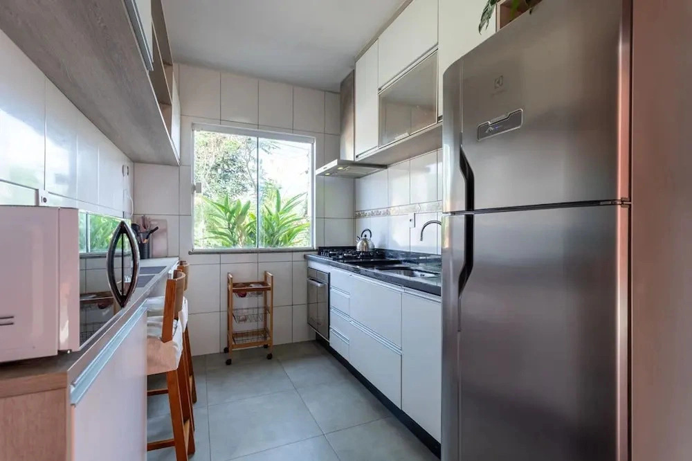 Casa com Churrasqueira a 550m da Praia Itaipua u