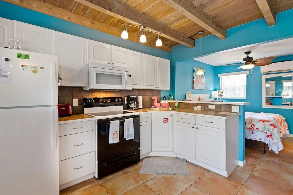 Coco Sands Studios