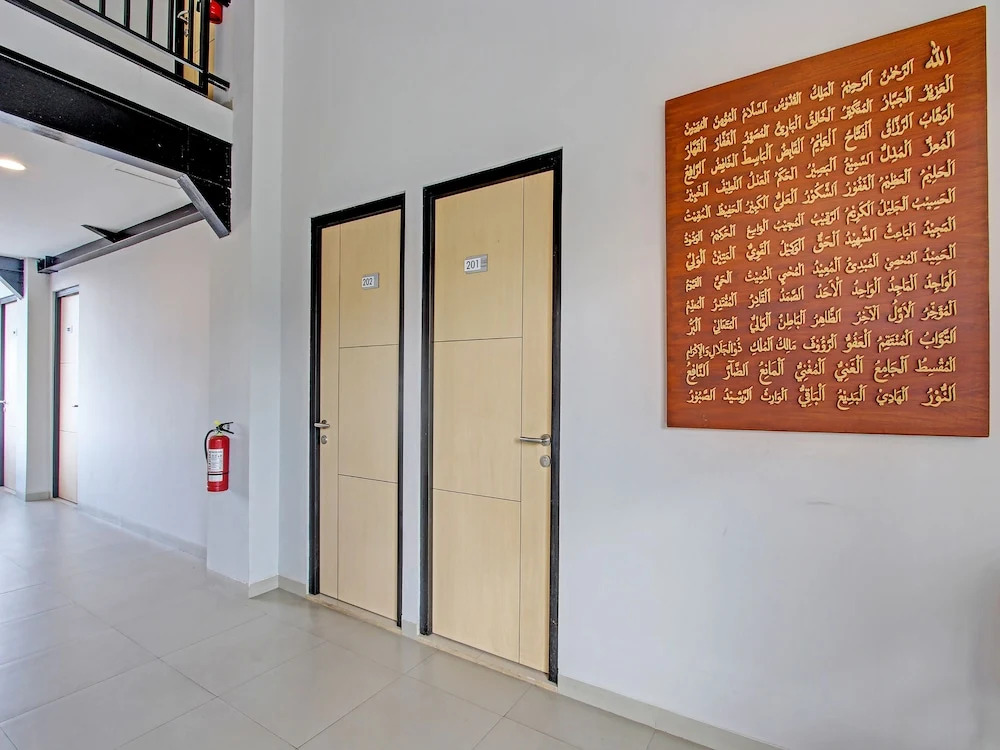 Capital O 91377 Mk Prime Syariah