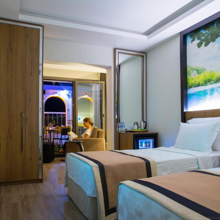 Northdoor Hotel